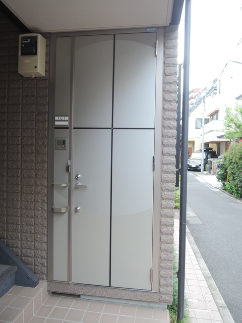 その他　★玄関ドアはディンプルキーのＷロック★