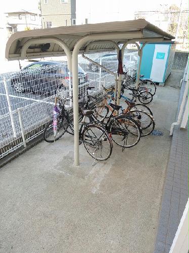 その他共有部分　屋根付き駐輪場