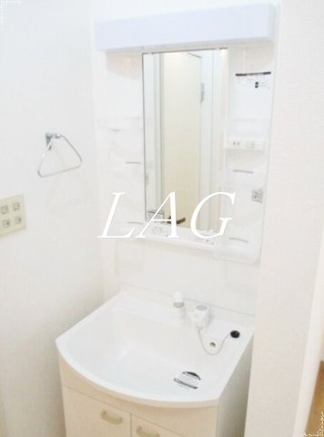 洗面設備　洗面台です。