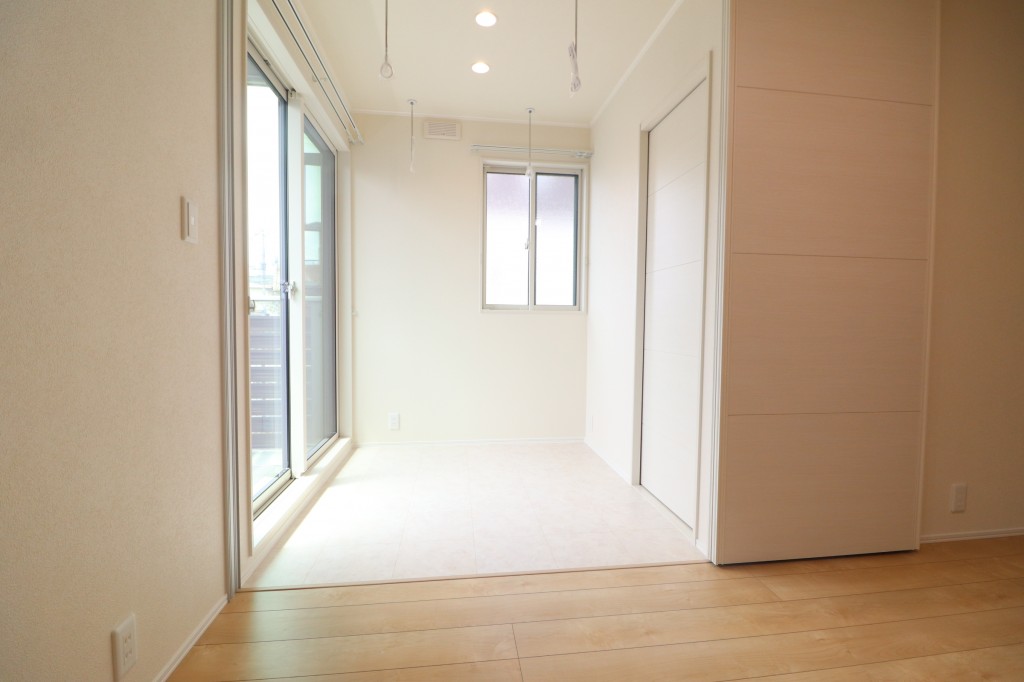 バルコニー　サンルーム