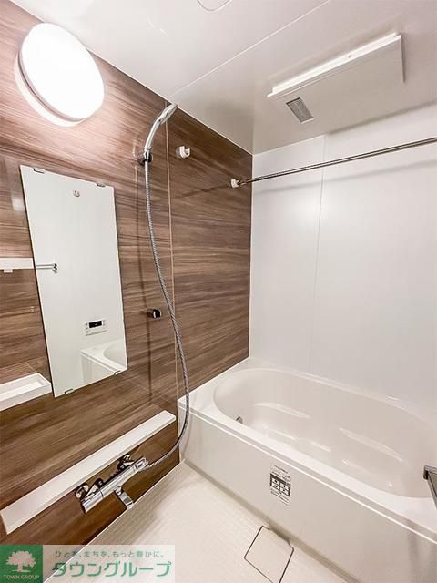 バス・シャワールーム　※写真は同タイプ住戸です。