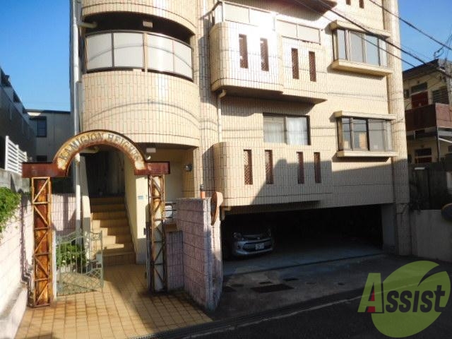 エントランス　エントランスもとっても綺麗です