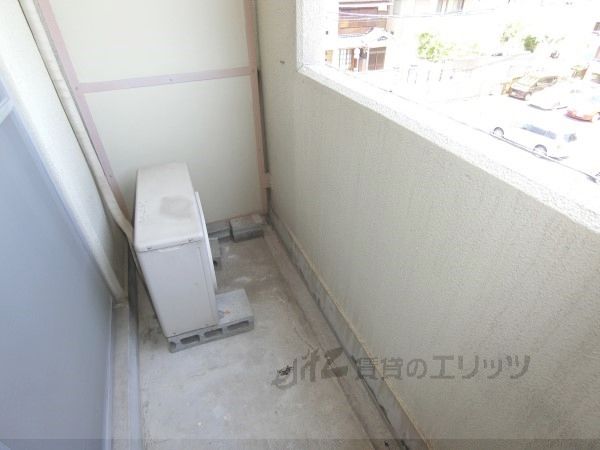 バルコニー　ベランダ