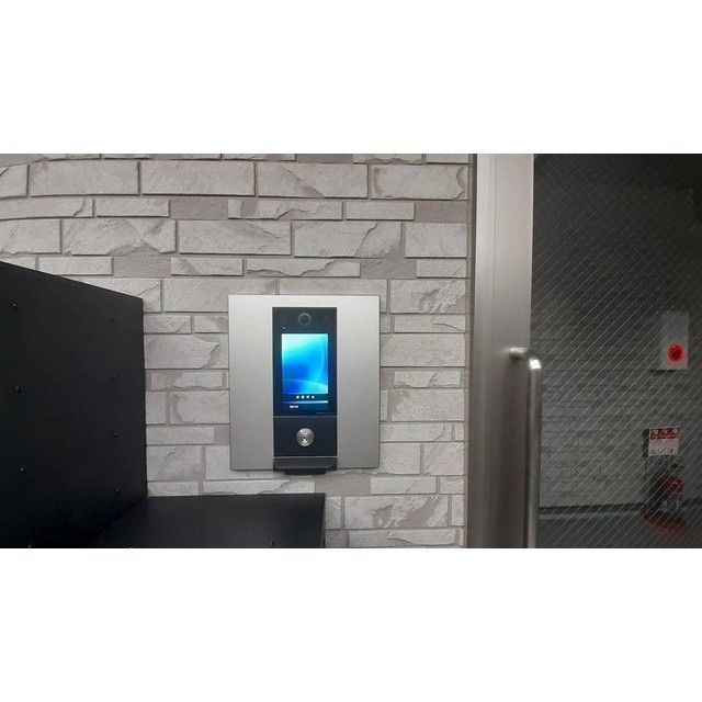 建物外観　オートロック