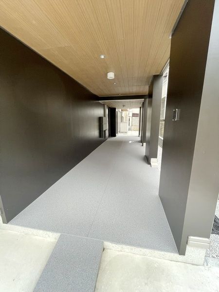 エントランス　エントランス