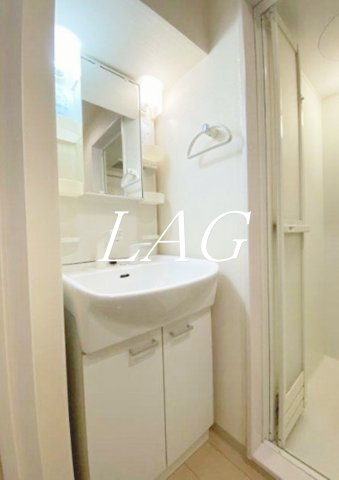 洗面設備　洗面台です。