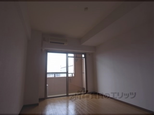 居室・リビング　居室