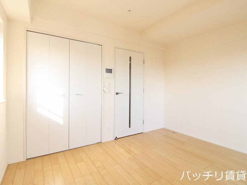 その他部屋・スペース　別部屋の為、現状優先