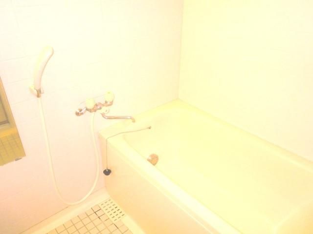 バス・シャワールーム　★綺麗なバスルームでごゆっくりお休みください★