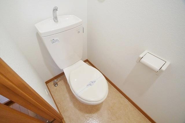 トイレ　清潔感のある空間です