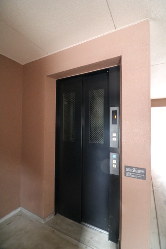 その他共有部分　嬉しいエレベーター付きです