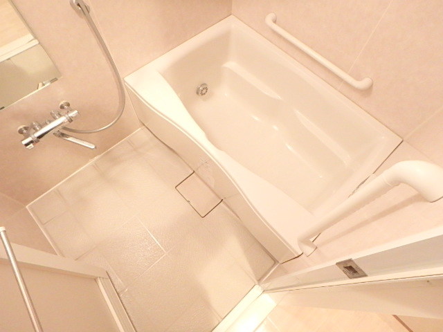 バス・シャワールーム　バス
