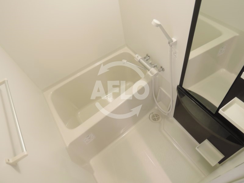 バス・シャワールーム　ラシュレエグゼ天王寺　風呂