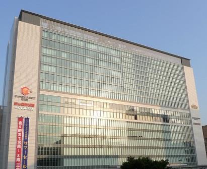 ショッピングセンター　キュービックプラザ新横浜（ショッピングセンター）まで872m