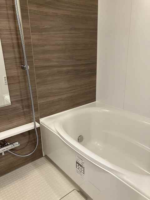 バス・シャワールーム　２０２５年１１月８日撮影