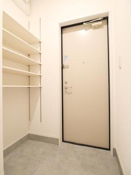 玄関　キレイな玄関でお出迎え♪