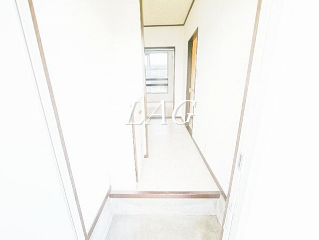 玄関　玄関です。