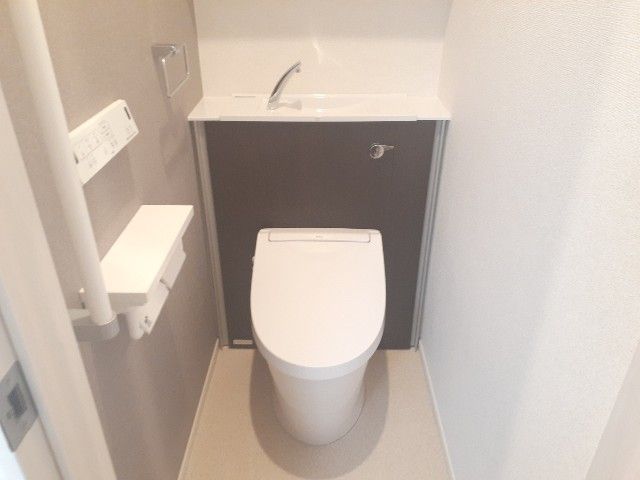 トイレ　トイレもきれいです