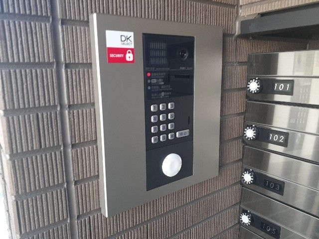 セキュリティ　駐車スペースもあります