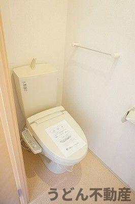 トイレ　うどん県のお部屋探しはうどん不動産へ うどんちゃんとLINE