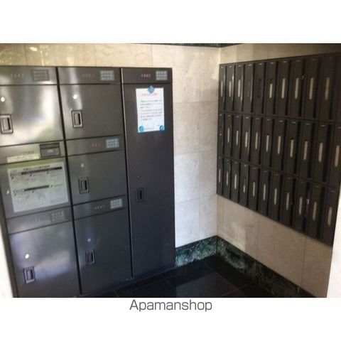 ロビー　ロビー