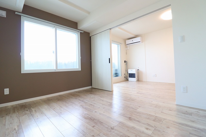 その他部屋・スペース　5.5帖の洋室です☆