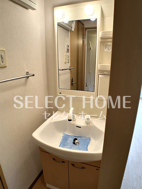 洗面設備　同型タイプ