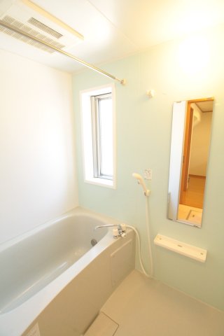 バス・シャワールーム　ヴィラロイヤル滝野川　北区滝野川1