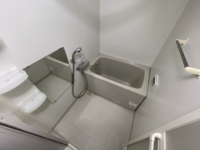 バス・シャワールーム　日々の疲れを癒すお風呂付です