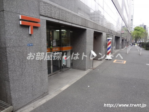 郵便局　新宿明治通郵便局（郵便局）まで120m