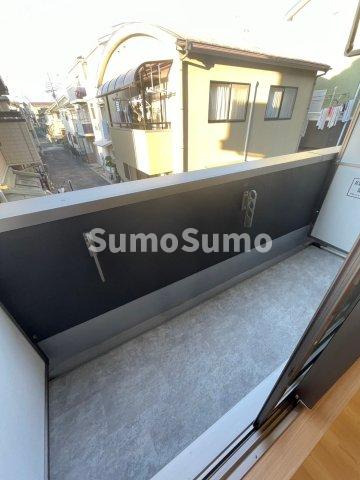 バルコニー　陽当たり良好なバルコニーです