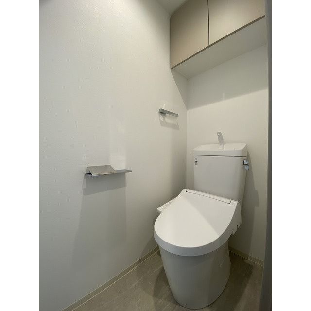 トイレ　グランカーサ板橋本町　板橋区本町