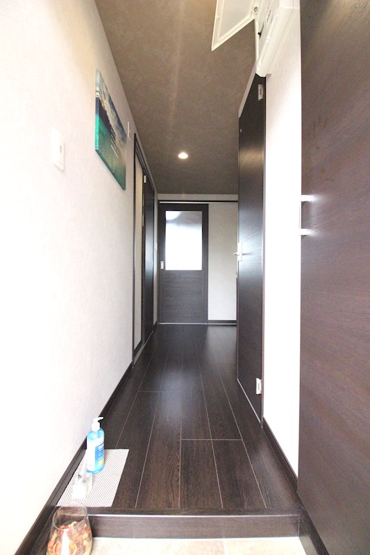 玄関　インテリアや家具は設備ではありません