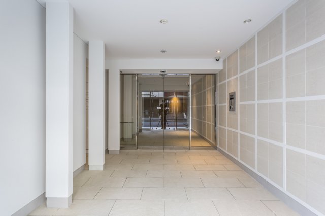 エントランス　※参考写真