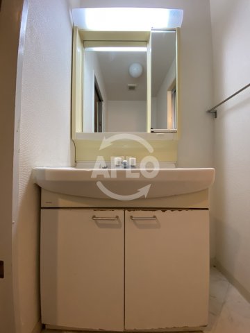 洗面設備　フクエイ中之島　独立洗面台