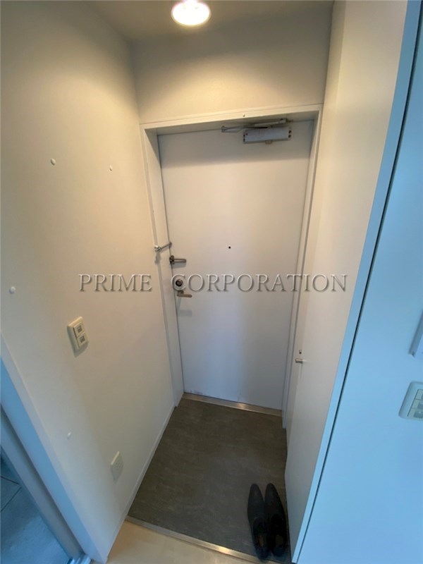 玄関　※参考写真※