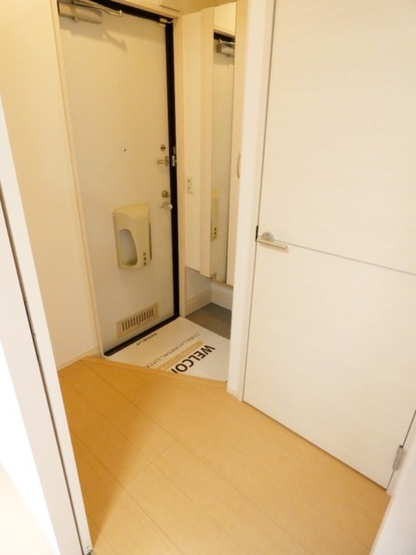 玄関　図面と現状に相違がある場合には現状を優先