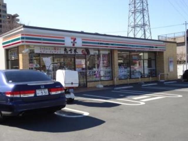 コンビニ　セブンイレブン国立学園通り店（コンビニ）まで609m