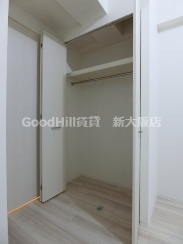 収納　セレニテ西中島アリア壱番館