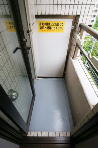 バルコニー