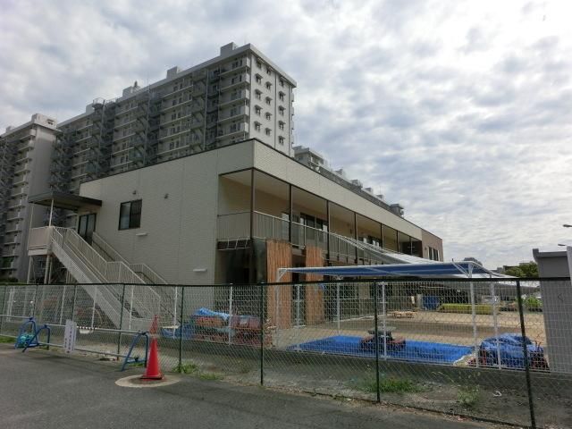 幼稚園・保育園　幕張第二保育所（幼稚園・保育園）まで490m
