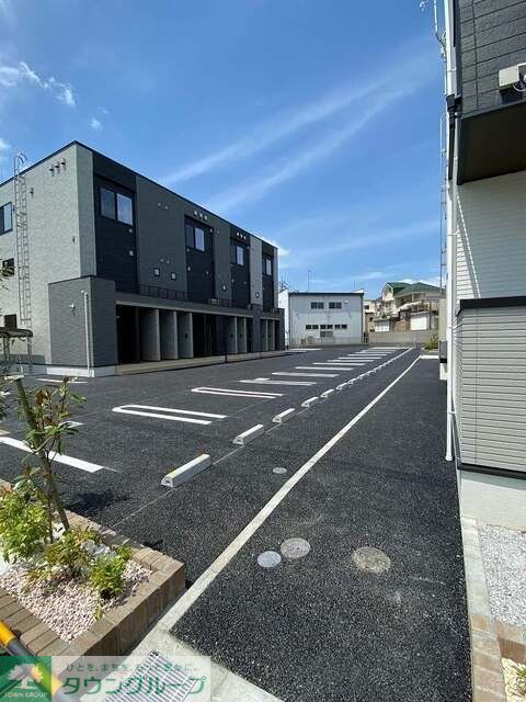 駐車場　駐車場