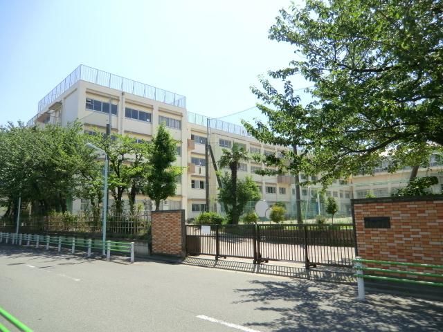 中学校　東金町中学校（中学校）まで350m