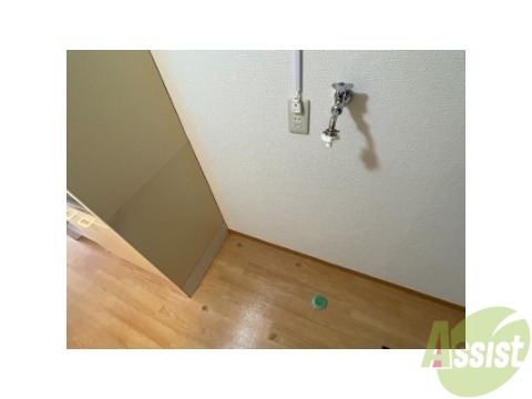 その他設備　エアコンはこちら、室温調整はコチラにお任せですね
