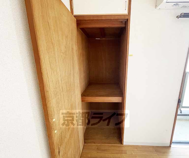 収納　他にも収納スペースあり