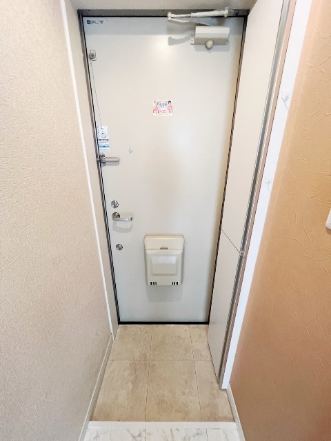 玄関　別部屋同仕様