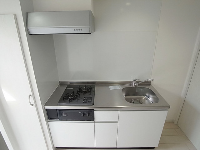 キッチン　システムキッチン。２口ガスコンロです