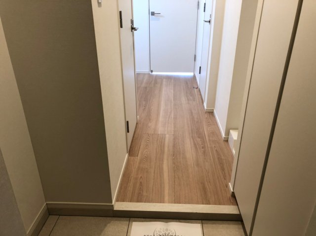 その他　※同タイプ参考写真です（カラータイプが異なる場合がございます