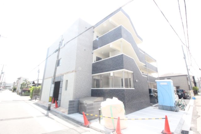建物外観　建設中
