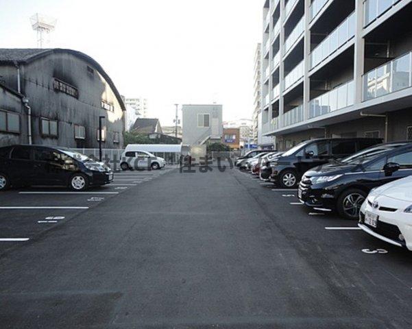 駐車場　駐車スペースもあります